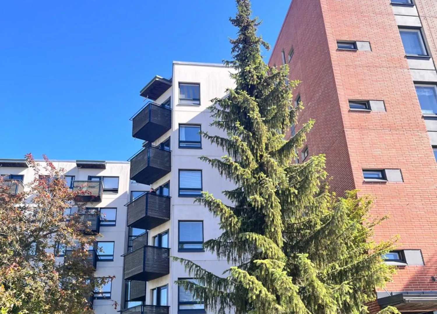 Lovely Home Next To The Metro Station And Shopping Malls - 16Mins To City Center, Convenient, Peaceful Helsinki 0*,